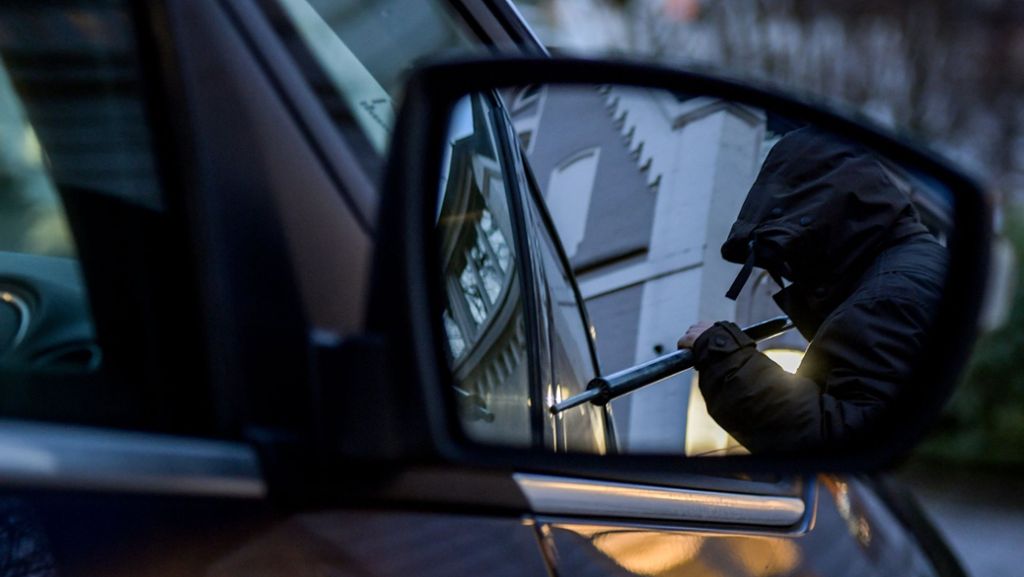 Versuchter Diebstahl in Leinfelden-Echterdingen: Polizei nimmt Autoaufbrecher fest