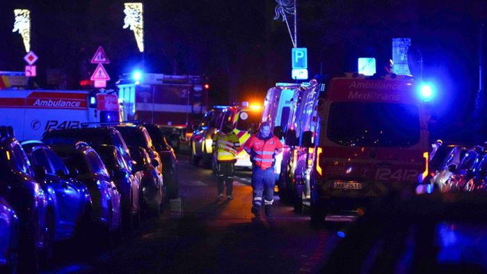 Schusswaffenattacke in Prag mit 14 Toten: Polizei sucht nach dem Motiv