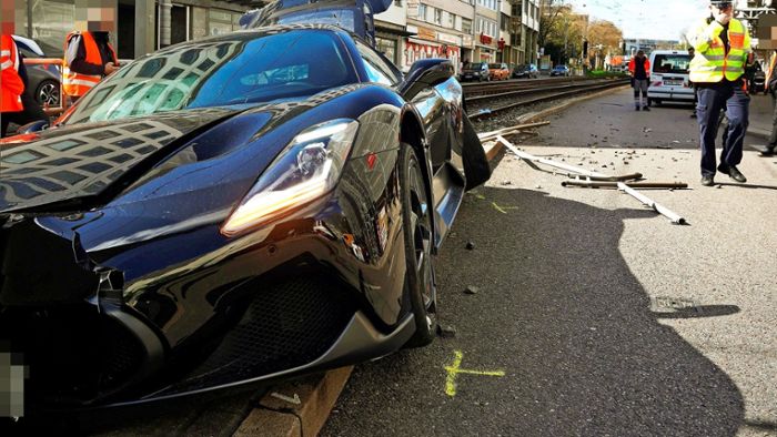 Nach Unfall geflüchtet – war der Maserati-Fahrer auf Drogen?