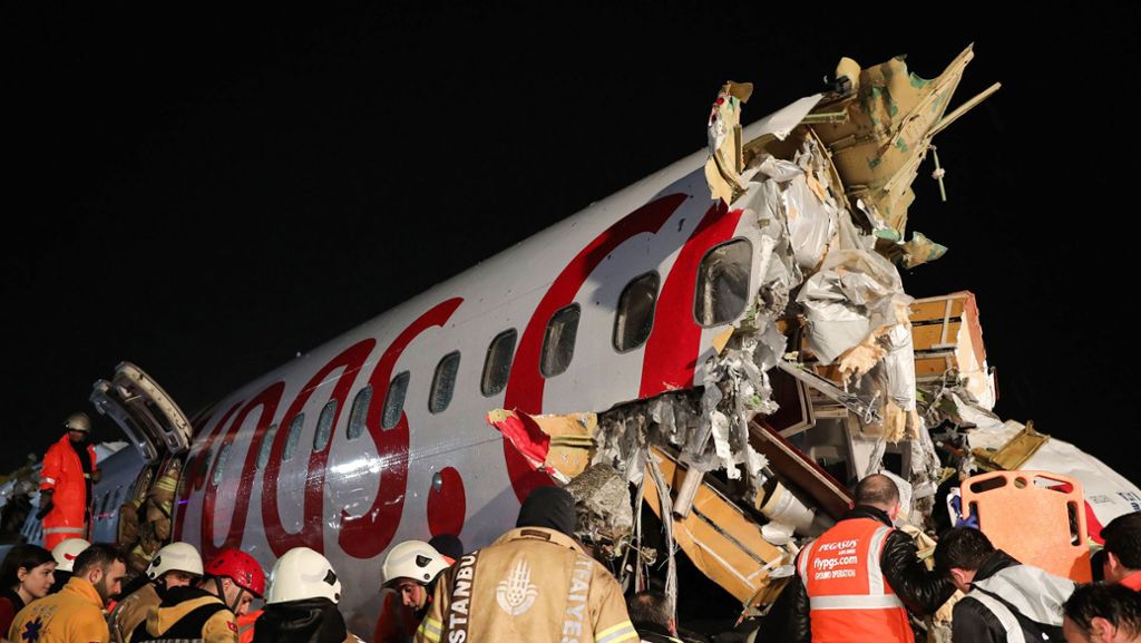 Flughafen Istanbul: Drei Tote bei Flugzeugunglück