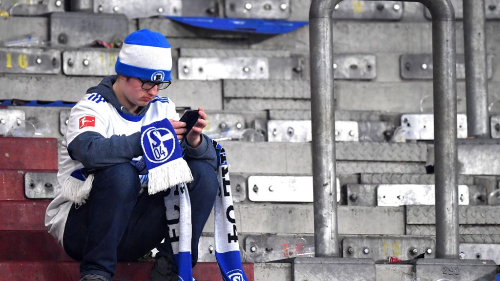 Fußball-Bundesliga: Debakel gegen Düsseldorf verschärft Schalke-Krise
