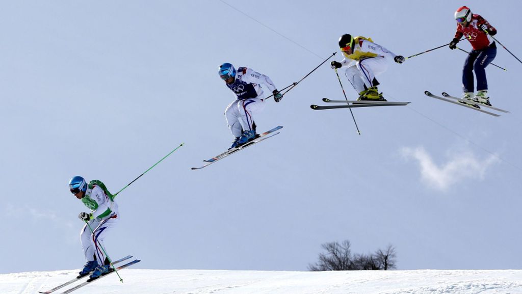  Der Deutsche Skiverband warnt vor den olympischen Rennen der Skicrosser vor den Gefahren der Strecke. Alarmierendes Beispiel ist der Wettbewerb der Snowboarder, bei dem es zu schweren Verletzungen kam. 