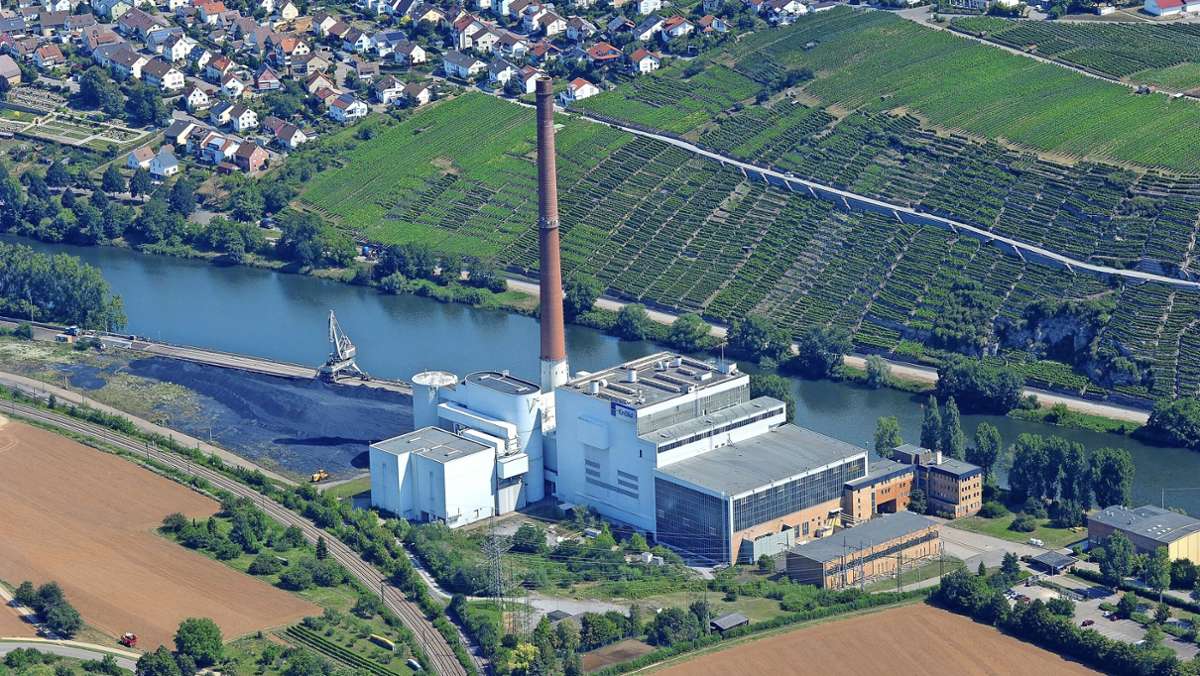  Die EnBW stellt vor Gericht einen Eilantrag, um die vom Gemeinderat verhängte Veränderungssperre am Kraftwerk Walheim (Kreis Ludwigsburg) aufzuheben. 