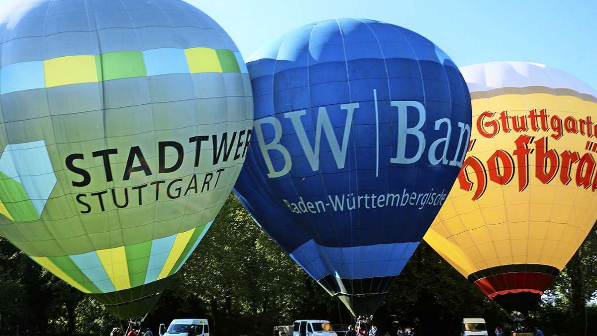 Cannstatter Wasen: Wettfahrt von 25 Heißluftballonen