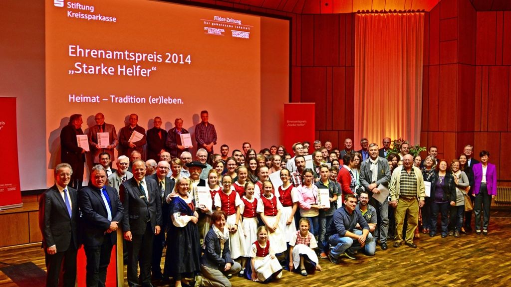  Die Preisträger des Ehrenamtspreises der Filder-Zeitung und der Stiftung der Kreissparkasse Esslingen-Nürtingen von 2014 waren sogar beim Bundespräsidenten. Bis zum 19. Juni können sich Engagierte für die nächste Auflage bewerben. 