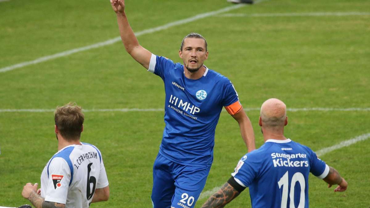 Stuttgarter Kickers gegen CfR Pforzheim: Die Blauen holen zuhause drei Punkte