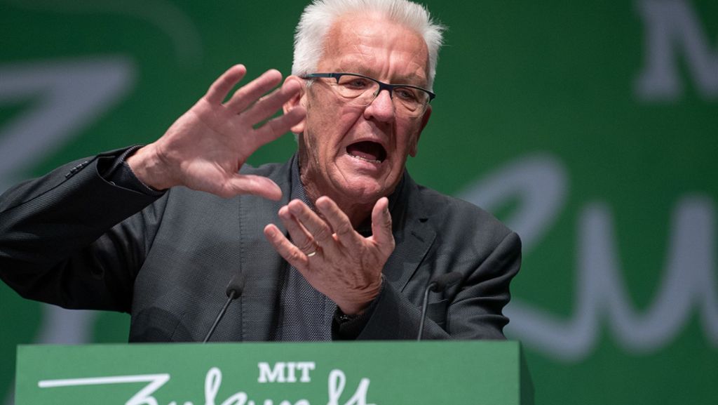 Winfried Kretschmann: Grüner Ministerpräsident fordert Tempolimit auf Autobahnen