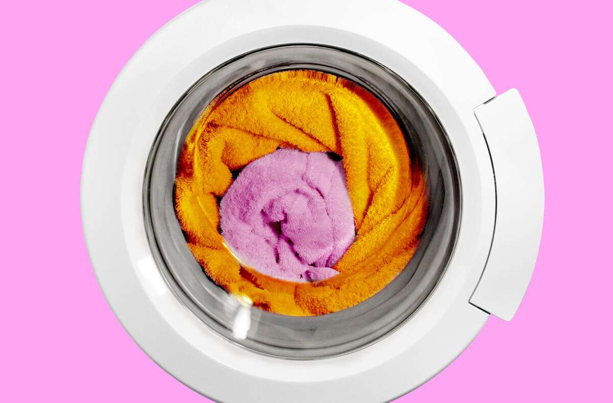 In diesem Artikel erklären wir Ihnen, warum die meisten Waschmaschinen heute Fenster bzw. ein Bullauge haben.