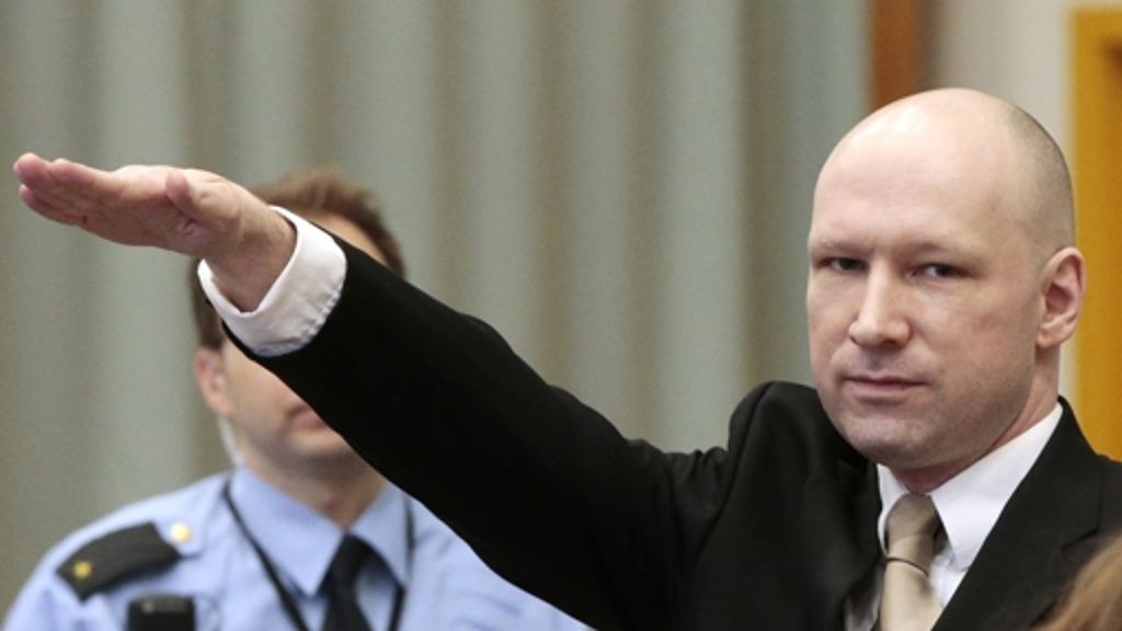 Massenmörder Breivik: Mit Nazigruß in den Gerichtssaal