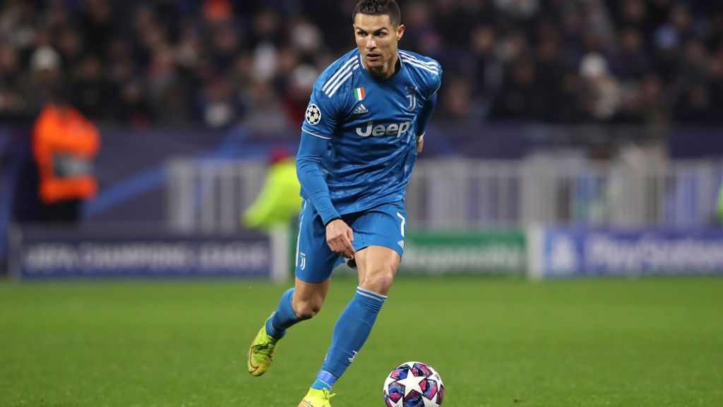 Bauchmuskeltraining: Cristiano Ronaldo fordert Fans zu Wettbewerb heraus