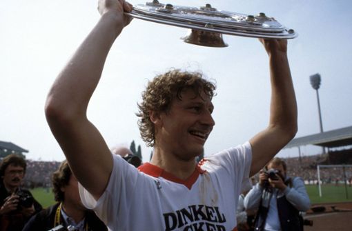 Fans feiern 1984 den Meistertitel des VfB Stuttgart