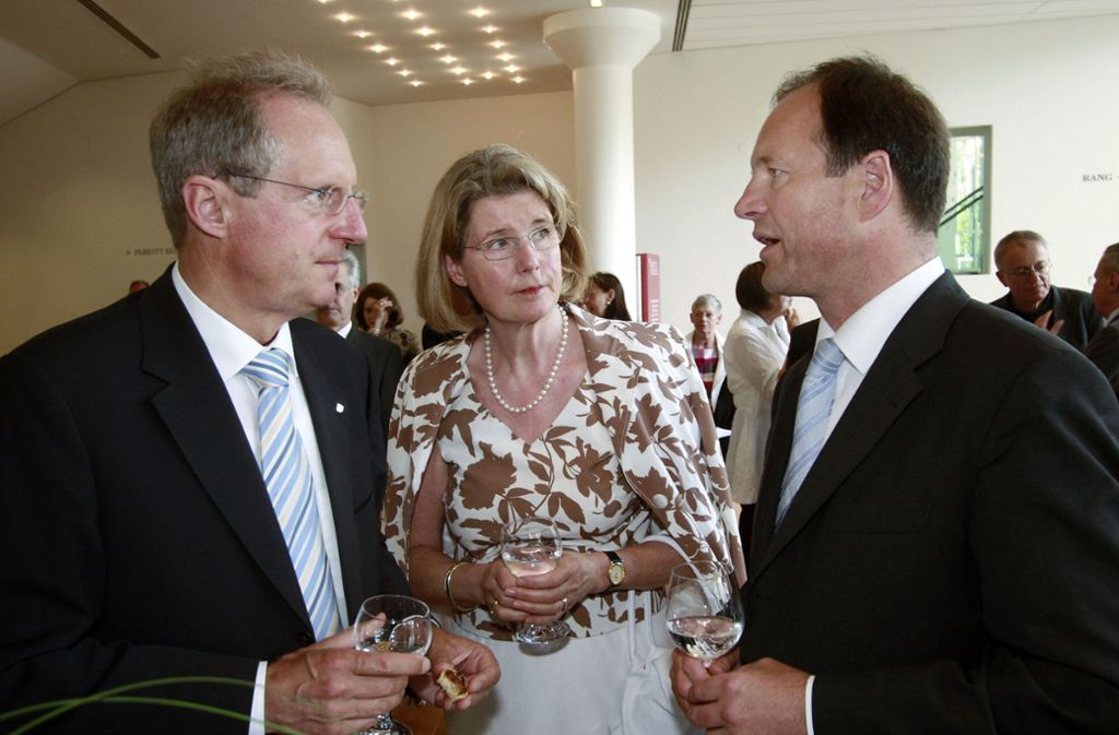 Der abgewählte Ludwigsburger OB im Plausch mit dem ehemaligen Oberbürgermeister von Stuttgart, Wolfgang Schuster.
