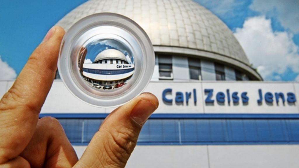 Bilanz des Technologiekonzerns Carl Zeiss: Erfolg mit autofahrerfreundlichen Brillengläsern