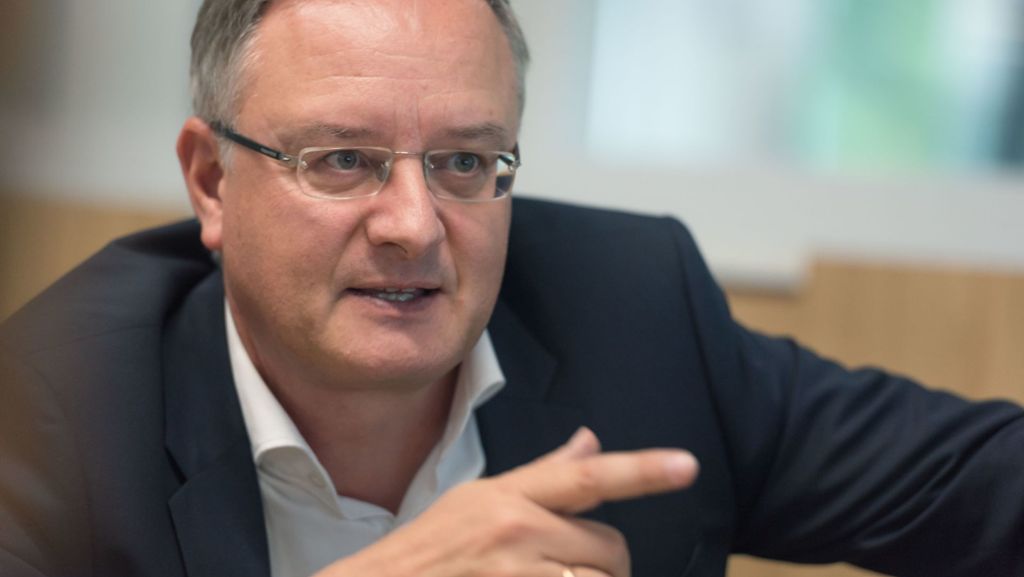 Streit um Eisenmanns Bildungspolitik: Stoch teilt gegen Grünen-Fraktion aus