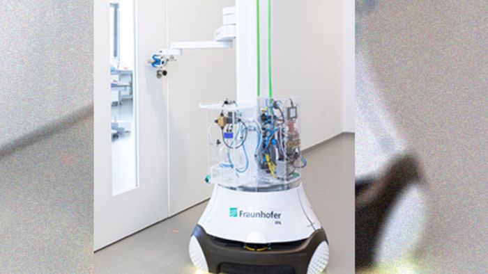Stuttgarter Forscher entwickeln Desinfektionsroboter