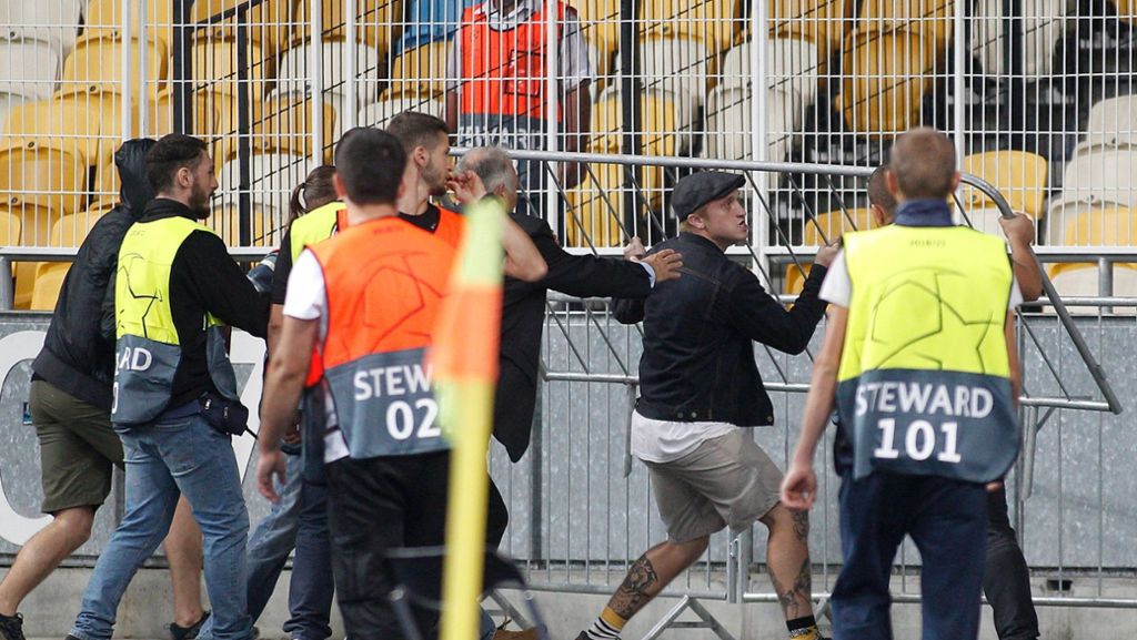 Gewaltbereite Fußballfans: Fan-Forscher: Hooliganszene ist eindeutig rechts