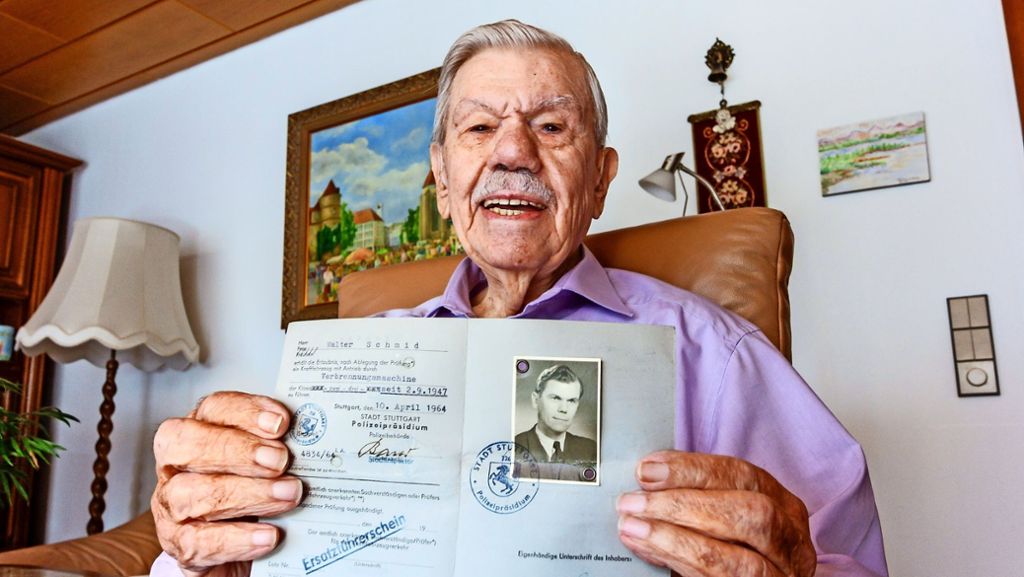 Mann aus Ditzingen fährt 79 Jahre unfallfrei: Vom 97-Jährigen, der aus dem Auto stieg