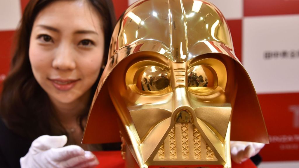 Star Wars: Darth Vaders Maske in der Gold-Edition