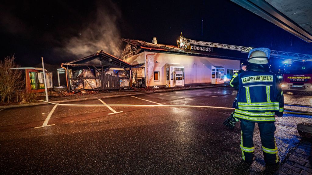 Brand in Laupheim: McDonald’s geht in Flammen auf
