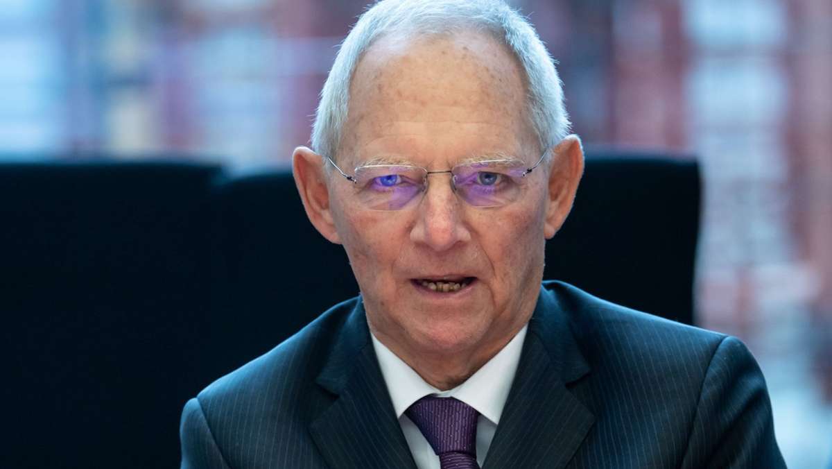 Sonderparteitag der CDU: Schäuble will sich aus CDU-Führungsriege zurückziehen