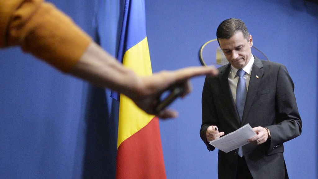  Wie angekündigt, hat die rumänische Regierung ihre Verordnung zu einer Lockerung der Anti-Korruptionsregeln zurückgenommen. 