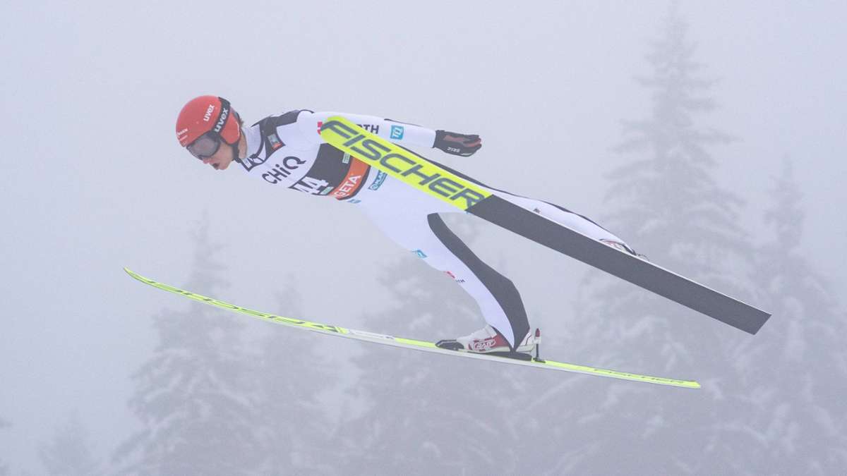 Skisprung-Weltcup in Klingenthal: Karl Geiger feiert den ersten Saisonsieg