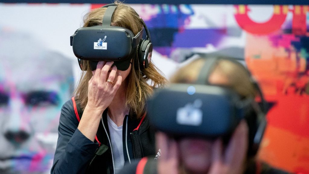 Fühlen wie Robert Enke: Teresa Enke:  Depression mit Virtual-Reality-Brille nachempfinden