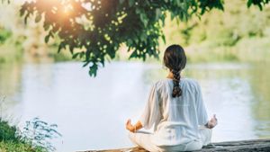 Im Yoga-Retreat entspannen 