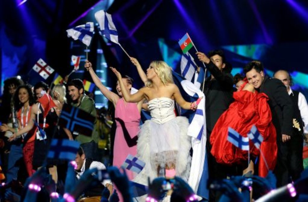 Krista Siegfrids (Finnland) feiert den Finaleinzug.