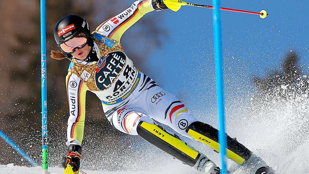  Zu wenig Schnee, zu hoher Aufwand, zu große Konkurrenz durch Computerspiele: Die Gründe, warum es im alpinen und nordischen Skisport sowie im Biathlon an leistungswilligen Nachwuchsathleten fehlt, sind vielschichtig. Nun wird nach dem Gegenmittel gesucht. 