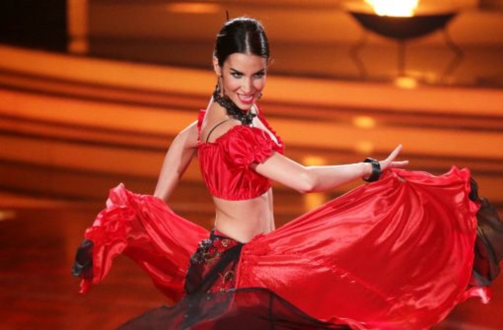 Für Schauspielerin Sila Sahin hat es in der RTL-Tanzshow "Lets Dance" nicht ganz gereicht. Die temperamentvolle Halbtürkin belegte im Finale am 31. Mai den zweiten Platz. In der Liebe schwebt die 27-Jährige allerdings gerade im siebten Himmel. Sahin bestätigte ...