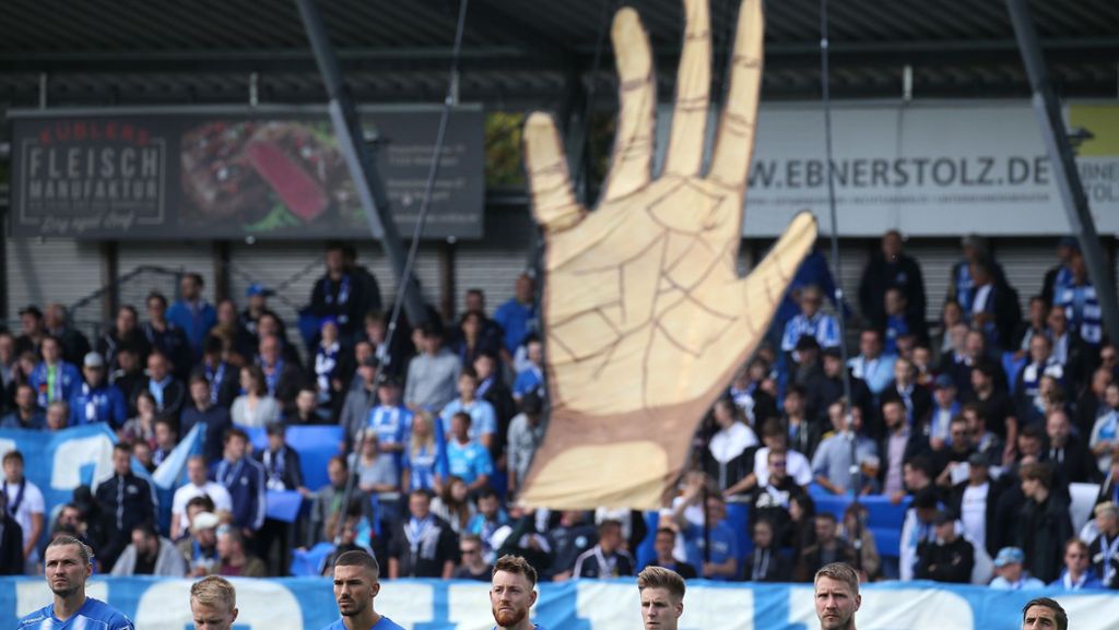  Siegesserie gerissen, erste Heimpleite der Saison und ein weiterer verletzter Spieler: Fußball-Oberligist Stuttgarter Kickers erwischt gegen den FC Nöttingen einen gebrauchten Tag. Die Chance es wieder besser zu machen, bietet sich bereits am Mittwoch. 