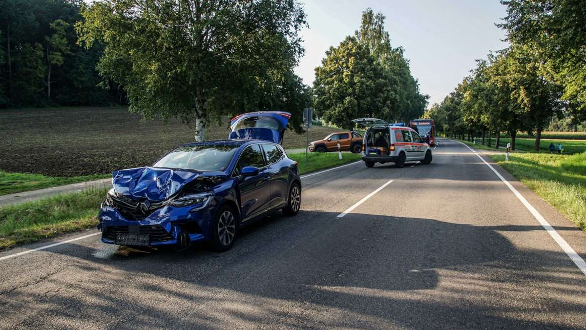 Unfall in Weil der Stadt: 35.000 Euro Schaden und zwei Leichtverletzte