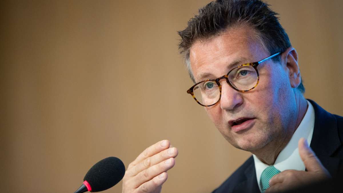 Baden-Württembergs Landwirtschaftsminister: Peter Hauk plädiert für Solarpflicht auf Neubau-Dächern