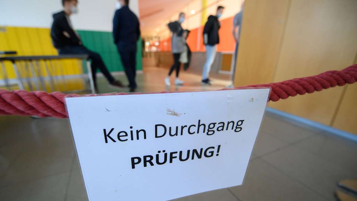 Real- und Hauptschulen im Kreis Esslingen: Horrorfach Mathe? Wie die Prüfung an der Riegelhofschule Nellingen verlief