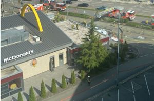 McDonalds am Stuttgarter Flughafen nach Feuer geschlossen