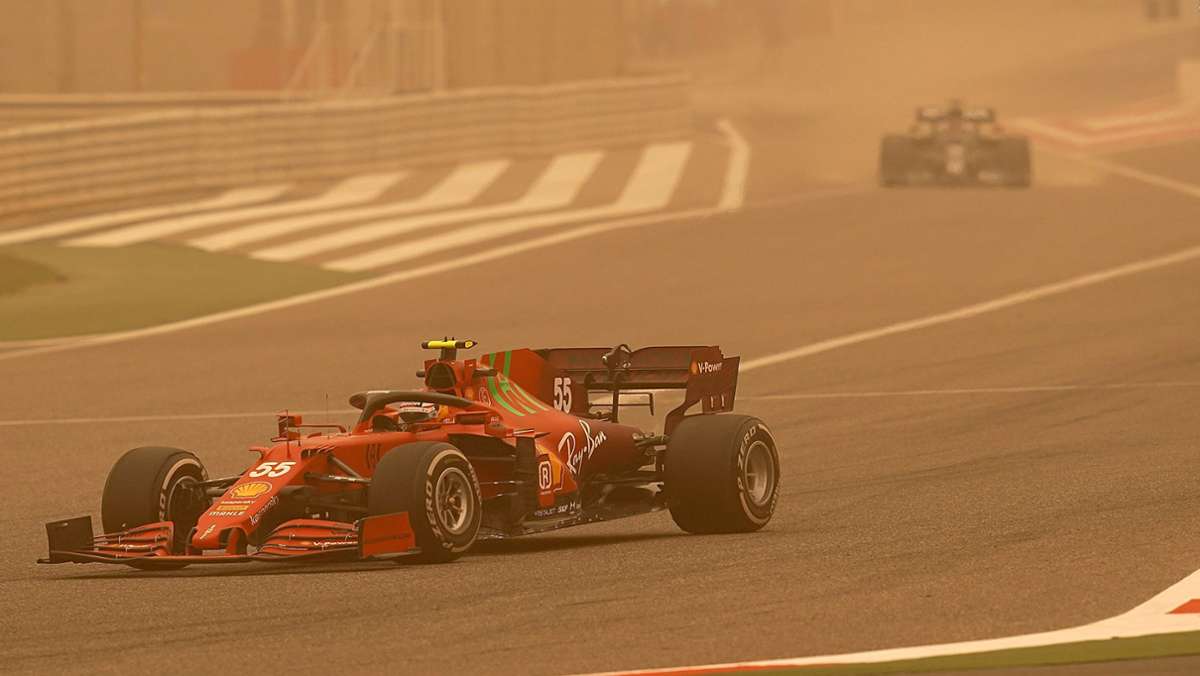  Ferrari hat das erfolglose Vorjahresauto umfangreich überarbeitet, doch so mancher Experte rechnet nicht damit, dass die Scuderia mit dem SF 21 eine Chance gegen Mercedes und Red Bull haben wird. 