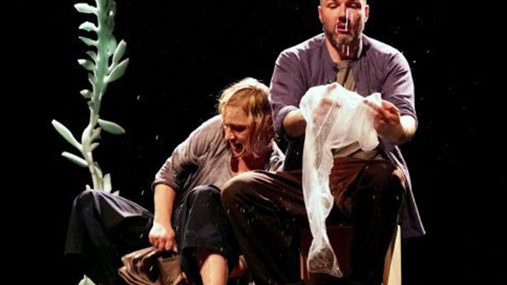 Figurentheater in Stuttgart zeigt „Zwei im Fluss“: Einladung zu einem nassen Abenteuer