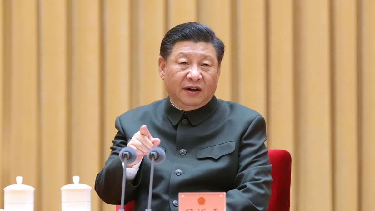 Xi Jinping will die Reichen stärker in die Pflicht nehmen. In einer ökonomischen Grundsatzrede fordert der Staatschef eine Umverteilung des Wohlstands. 