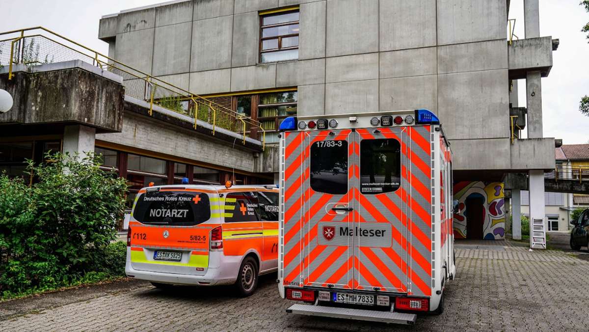 Schule in Reichenbach an der Fils wird geräumt: Atemwegsprobleme bei Schülern: Polizei sucht weiter nach Spur