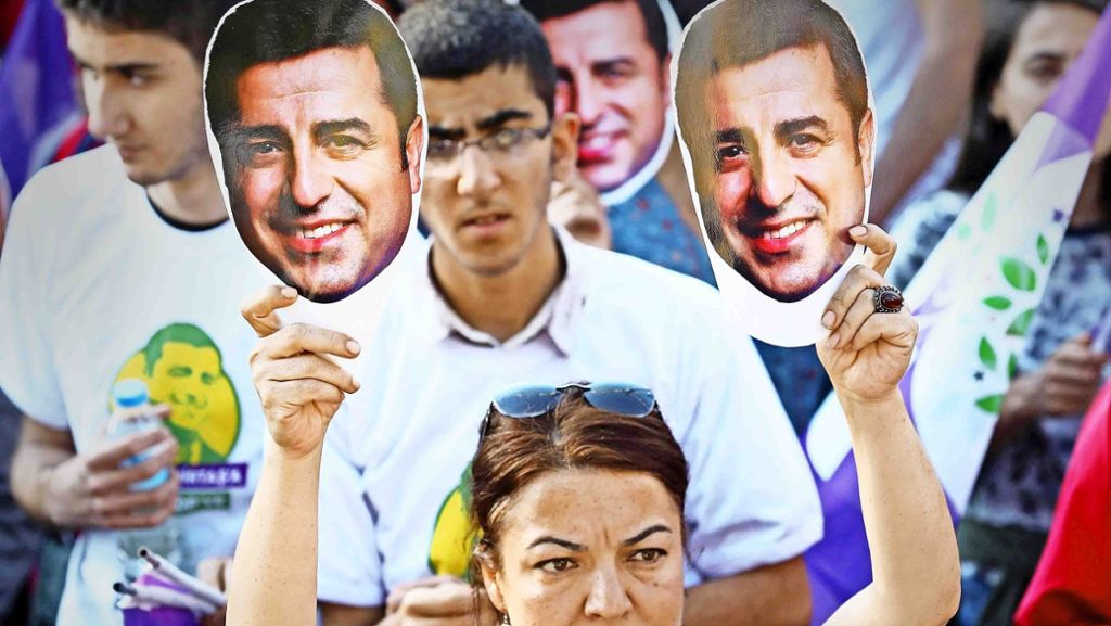 Die Türkei vor der Wahl: Wahlkampf in einem gespaltenen Land