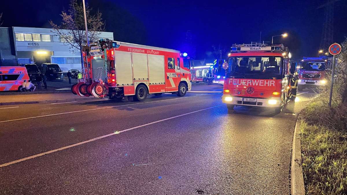 Schreinerei-Brand mit immensem Schaden: Polizei sucht Zeugen zu möglicher Brandstiftung in Fasanenhof