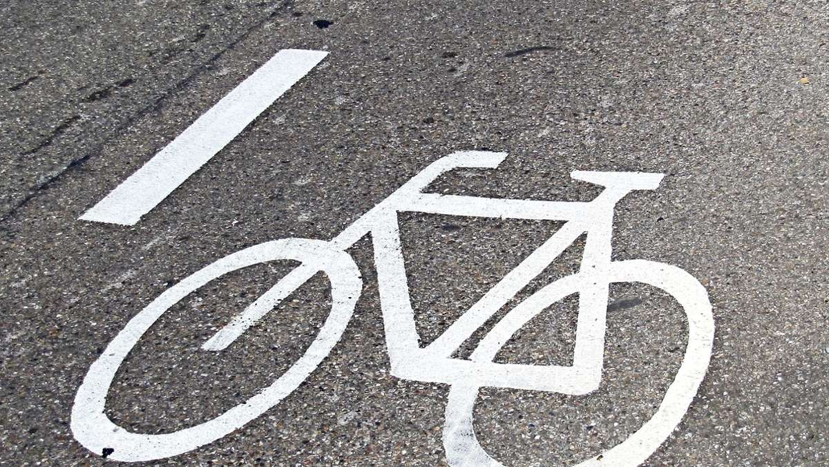 Verkehrsversuch in Waldenbuch: Die Fahrrad-Schutzstreifen gibt es nur auf Probe