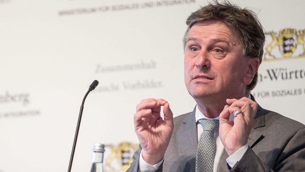 Baden-Württemberg: Gesundheitsminister Lucha will vernetzte Gesundheitszentren für ländliche Regionen