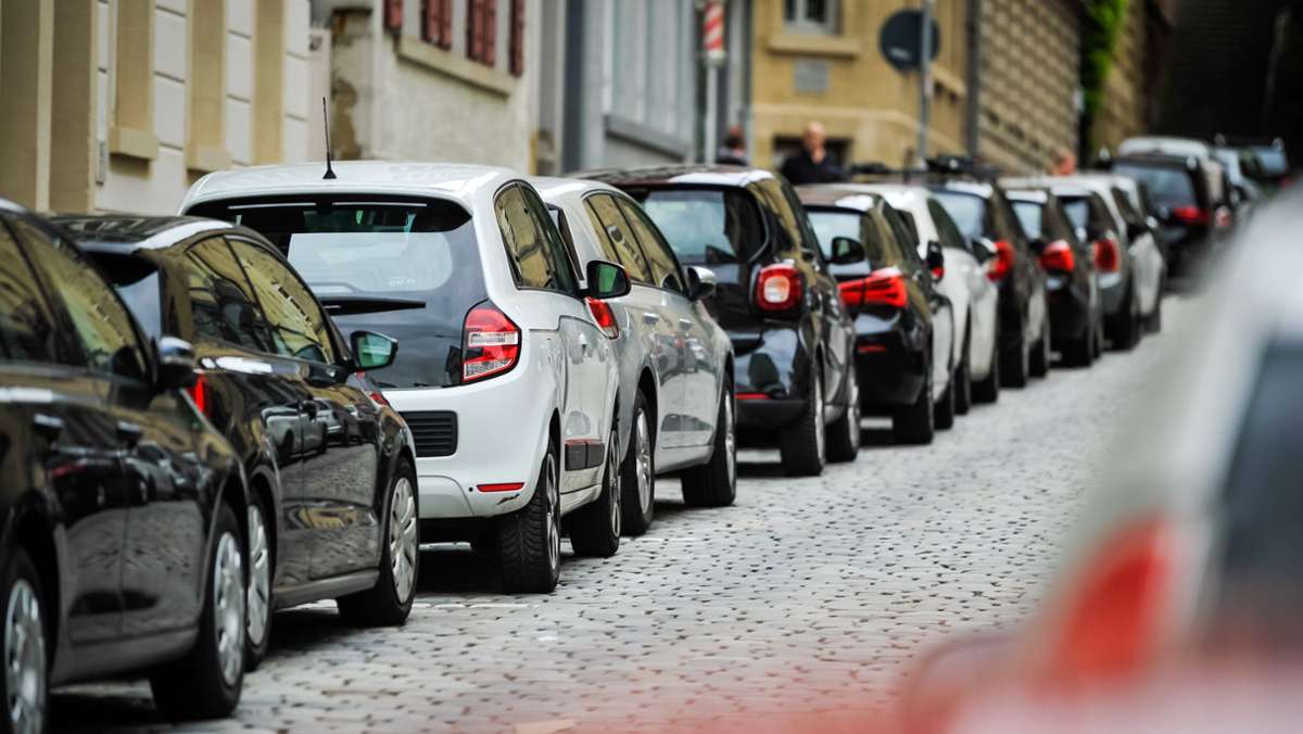 Linksbündnis zu Parkgebühren  in Stuttgart: Gebühr soll sich nach PS, Autogröße und Einkommen richten