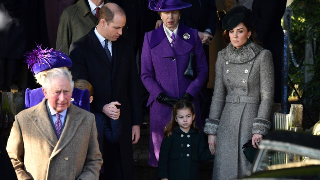 Royals in Sandringham: Prinz Philip fehlt beim Weihnachtsgottesdienst