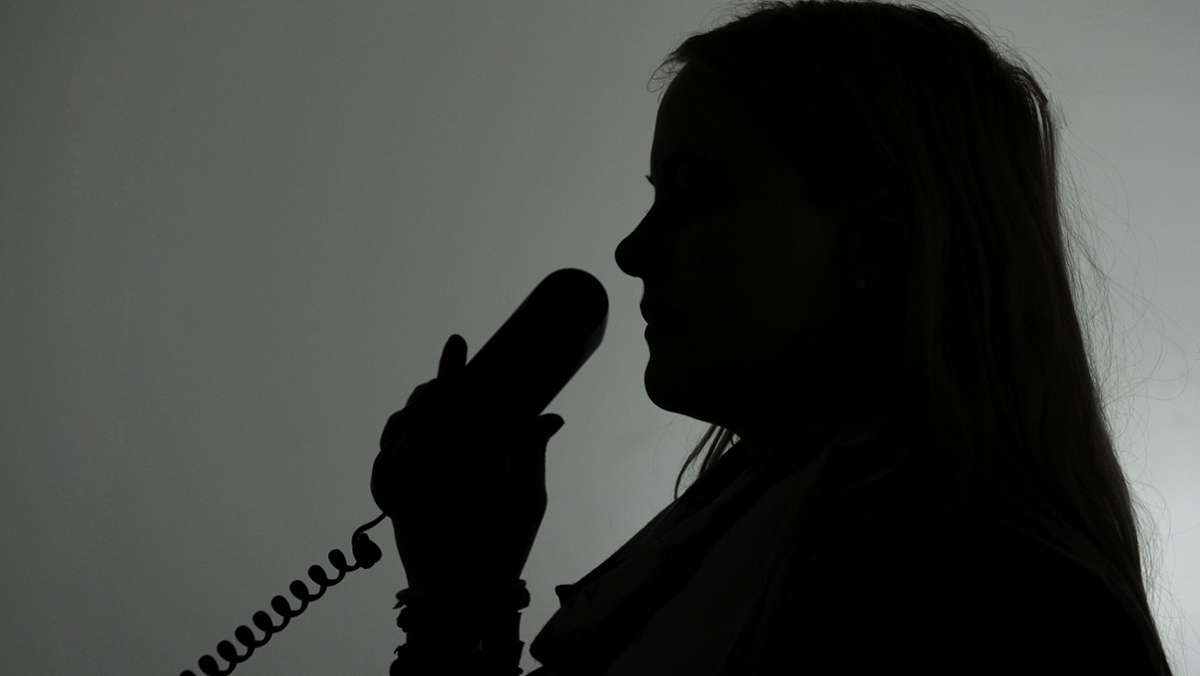 Telefonbetrüger in Schwieberdingen: Falsche Polizisten machen erneut reiche Beute