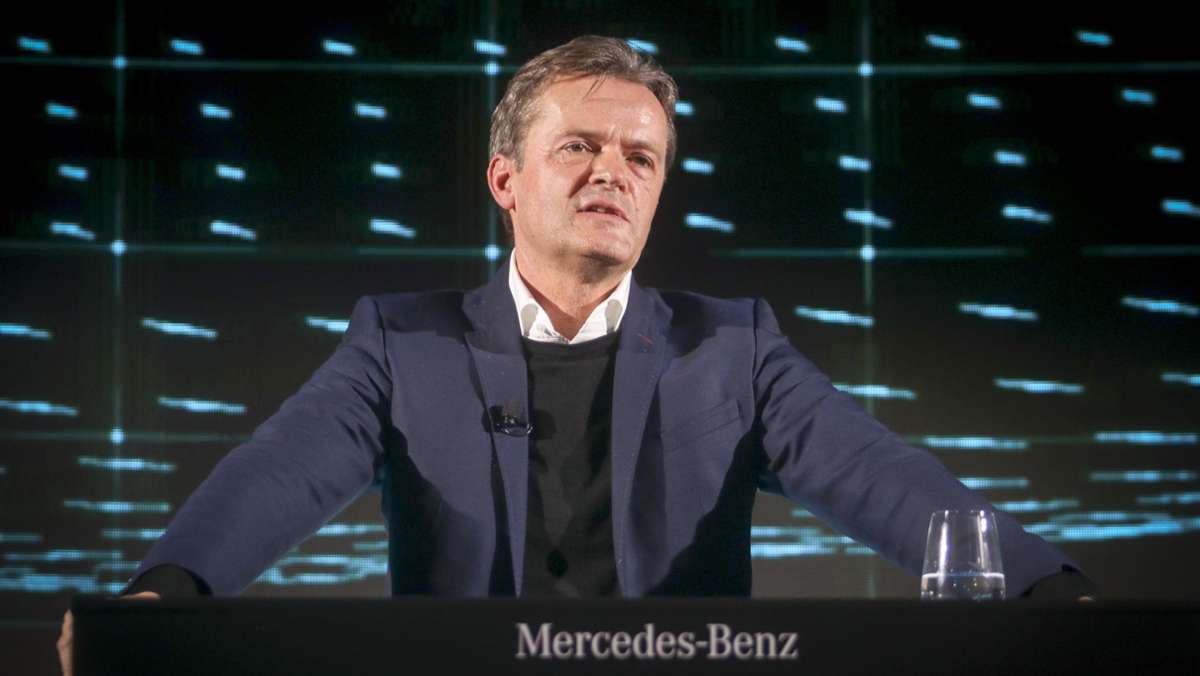  Als erster Autohersteller weltweit will Daimler hochautomatisierte Autos auf die Straße bringen. Entwicklungschef Markus Schäfer spricht über die Erwartungen an die neue S-Klasse. 