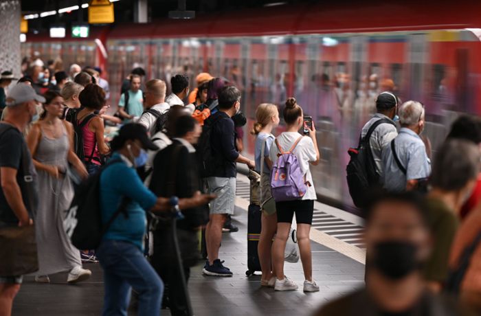 S-Bahn fährt auch samstags im 15-Minuten-Takt