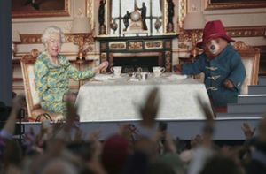 Clip mit der Queen und Paddington wird „denkwürdigster Fernsehmoment“